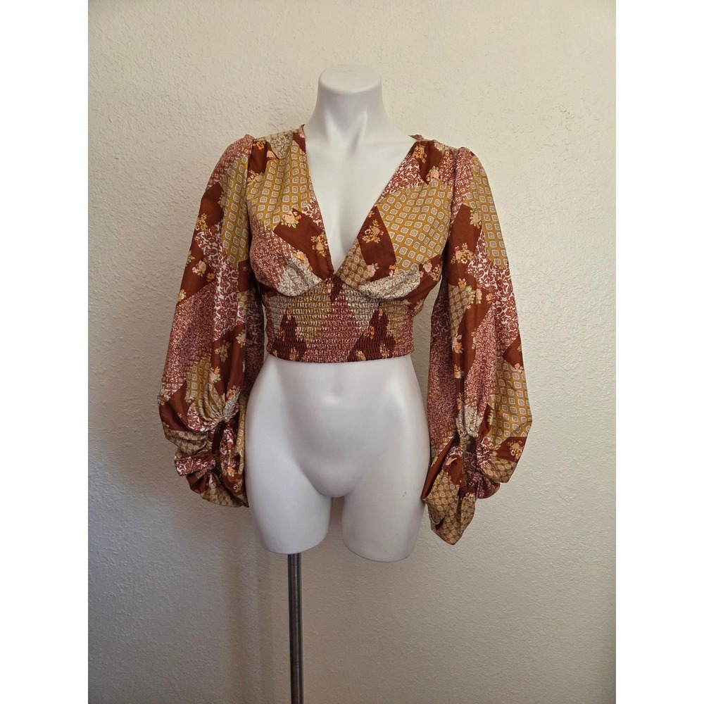 LIVE 4 TRUTH‎ Patchwork Floral Print Smocked Waist Balloon Sleeve Crop Top